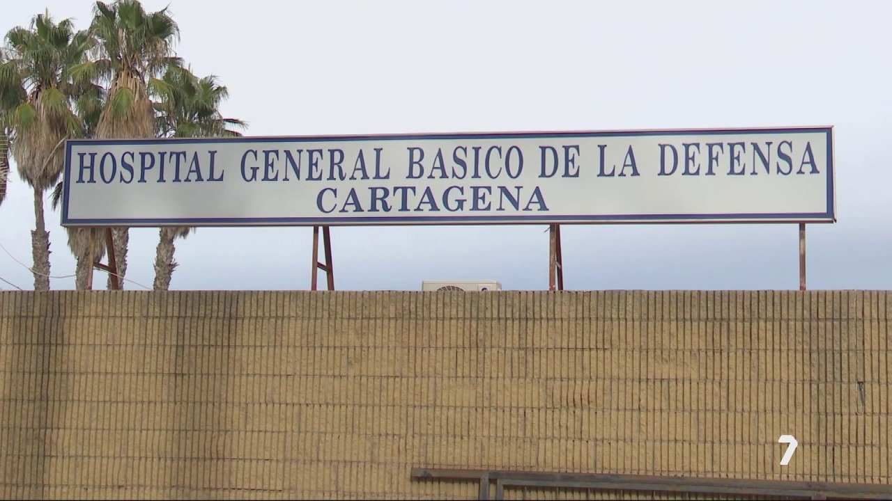 Antiguo Hospital Naval de Cartagena, que ahora es un CETI (foto: La 7)