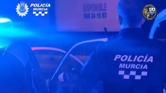 Detenido por masturbarse frente a un grupo de jóvenes en Murcia (foto: Policía Local de Murcia)