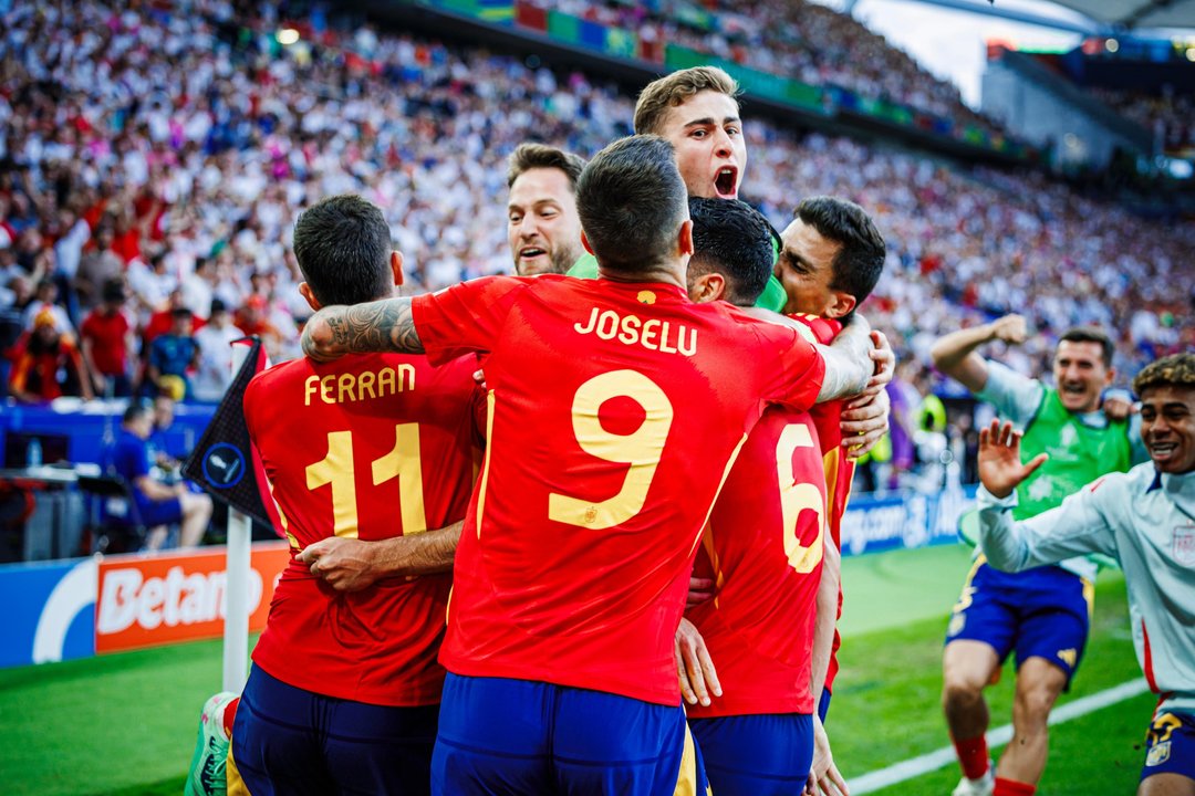 España pasa a semifinales (foto: @SEFutbol)
