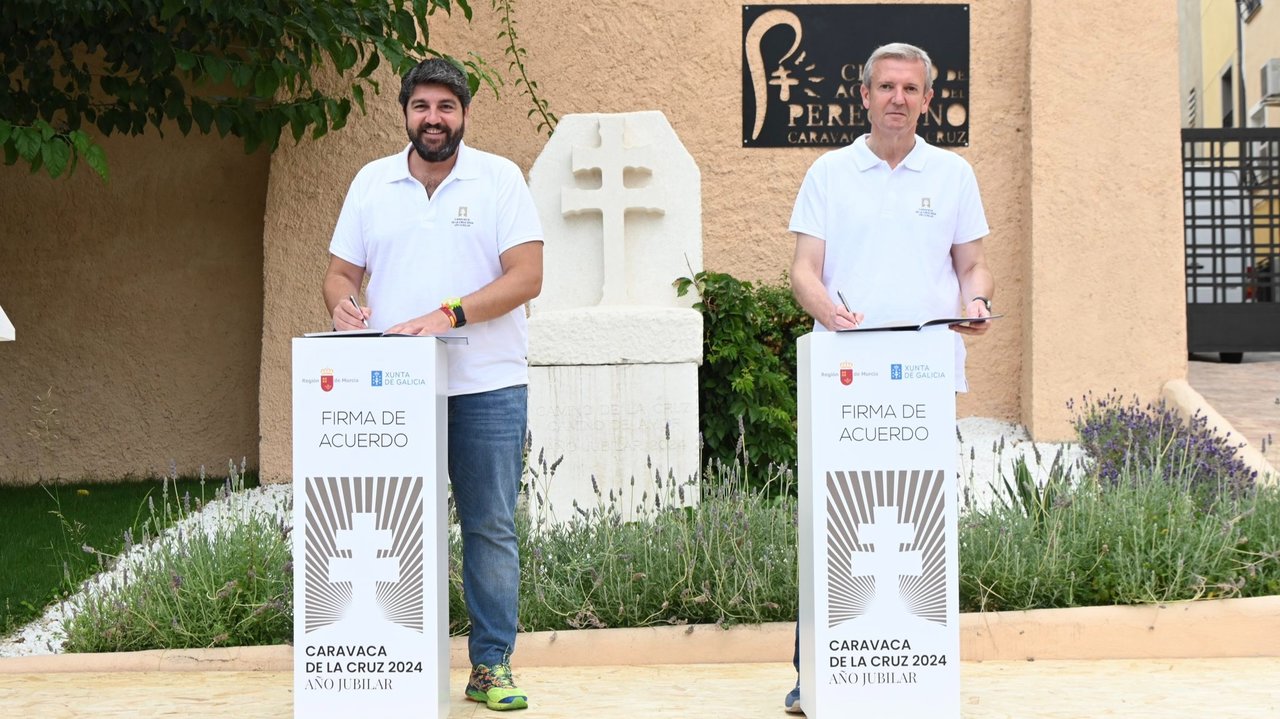 Fernando López Miras y Alfonso Rueda en Caravaca de la Cruz