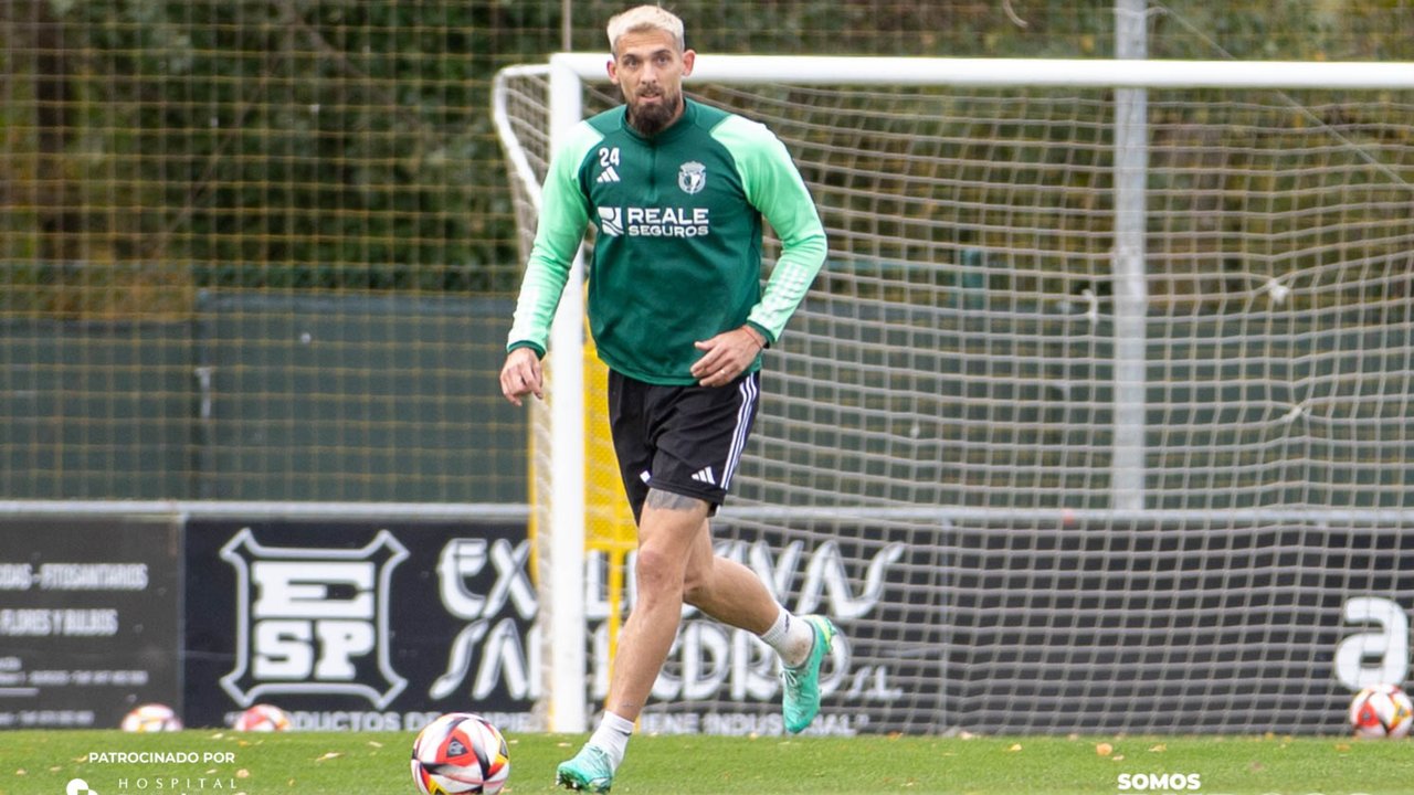 Esteban Saveljich, entrenando con el Burgos