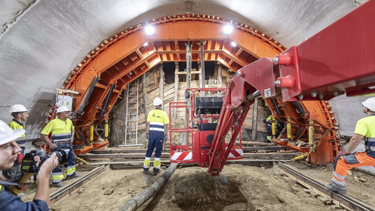 Obras del túnel de Viator de la línea de Alta Velocidad entre Almería y Murcia (foto: ADIF)