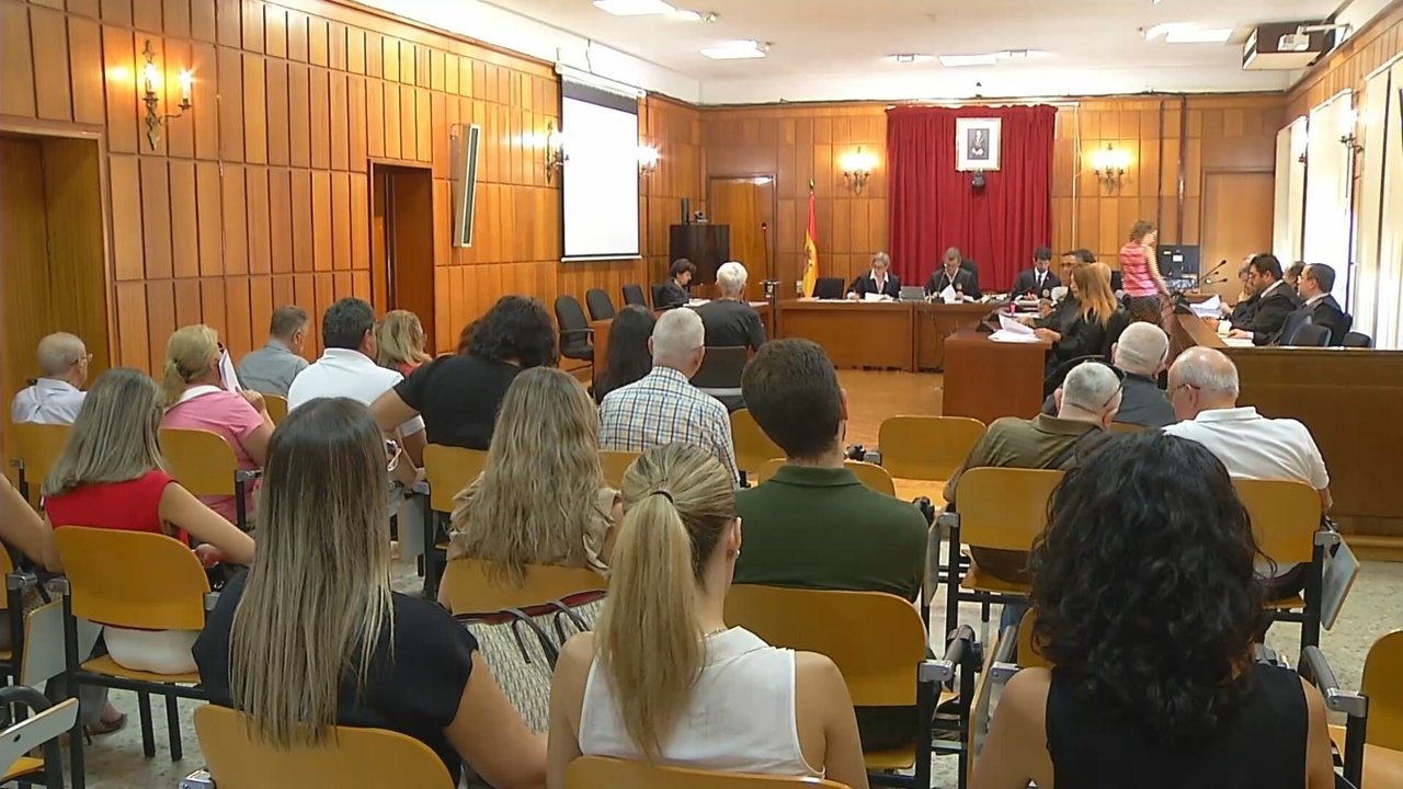 Juicio de 13 empresarios de la Región acusados de implicación en una red de explotación sexual de menores (foto: La 7)