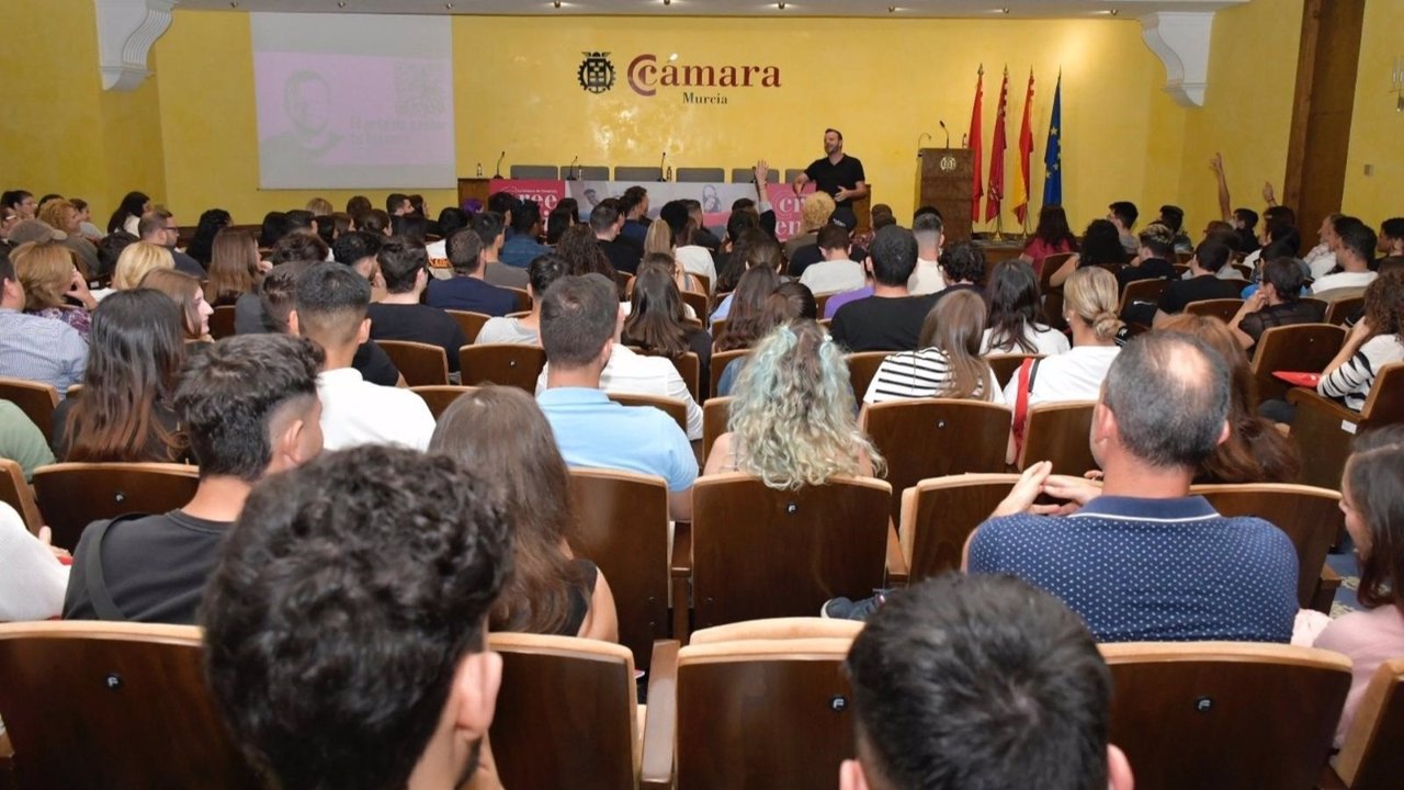 Charla en la Cámara de Comercio de Murcia